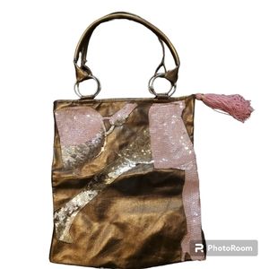 Transversion Glam Shoulder Bag
